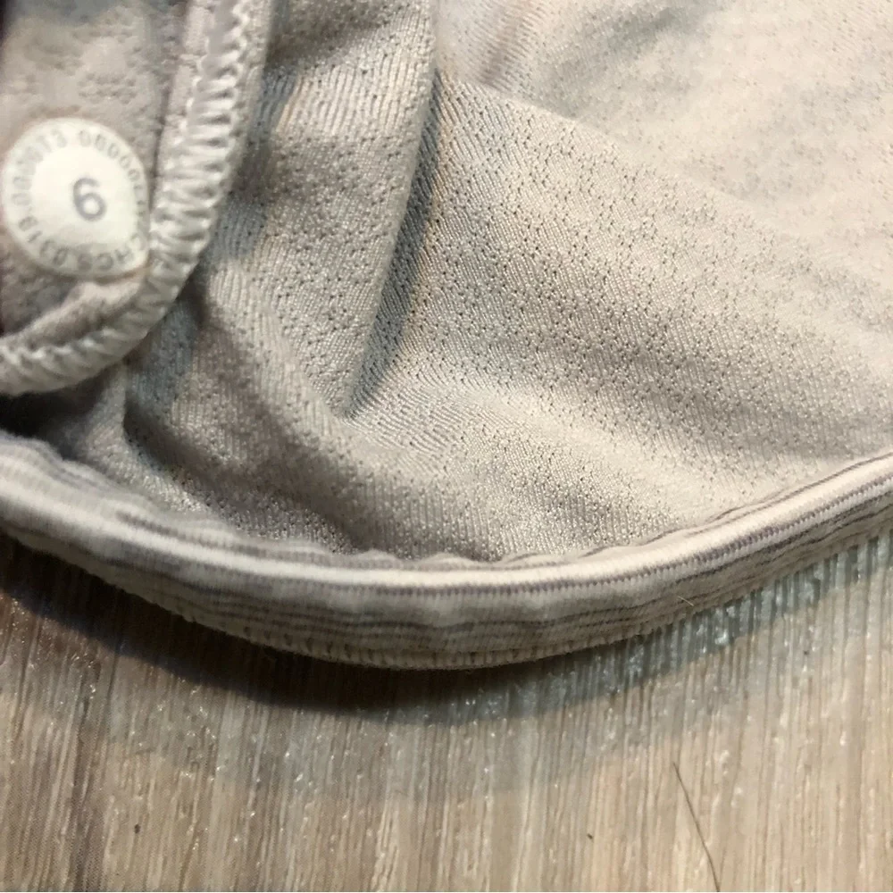 LULULEMON Free To Be Wild Space Dye Strappy Sports Bra Size 6_8